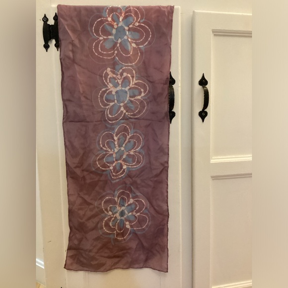 Amazon.com: DUYHBAWRS Print Shawls Vintage Scarves Silk  Vintage 100% Silk Scarf
